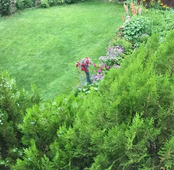 Majatalo Sharkov Guest House