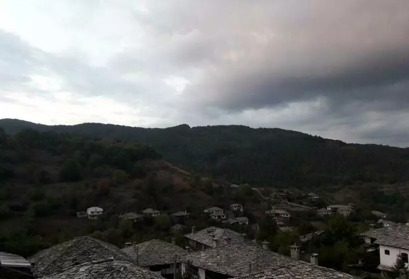 Majatalo Sharkov Guest House