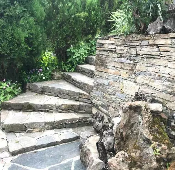 Majatalo Sharkov Guest House