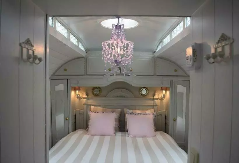 B&b Au Bord De La Source