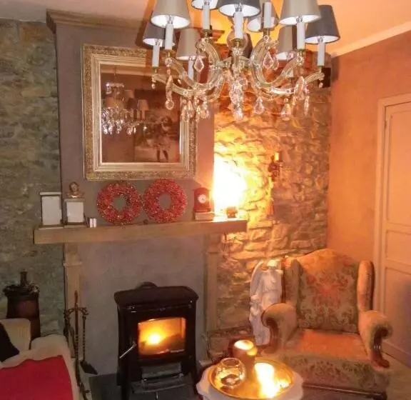 B&b Au Bord De La Source