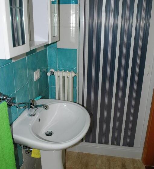 住宿加早餐  Affittacamere S Ortensia