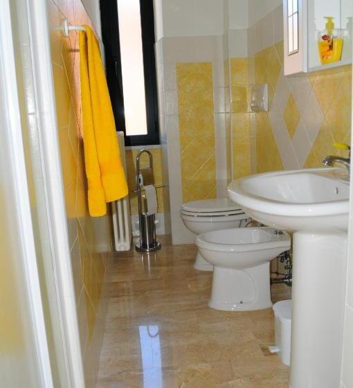 住宿加早餐  Affittacamere S Ortensia