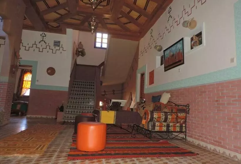 Aamiaismajoitus (B&B) Dar Essyaha
