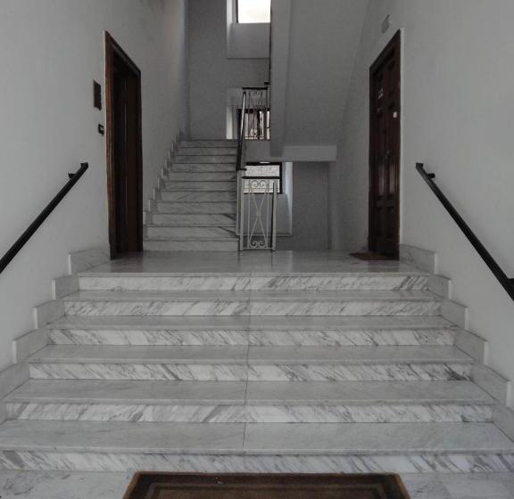 تختخواب و صبحانه Il Fuso