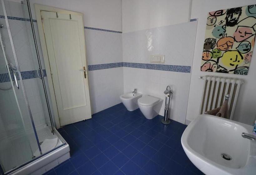 تختخواب و صبحانه Il Fuso