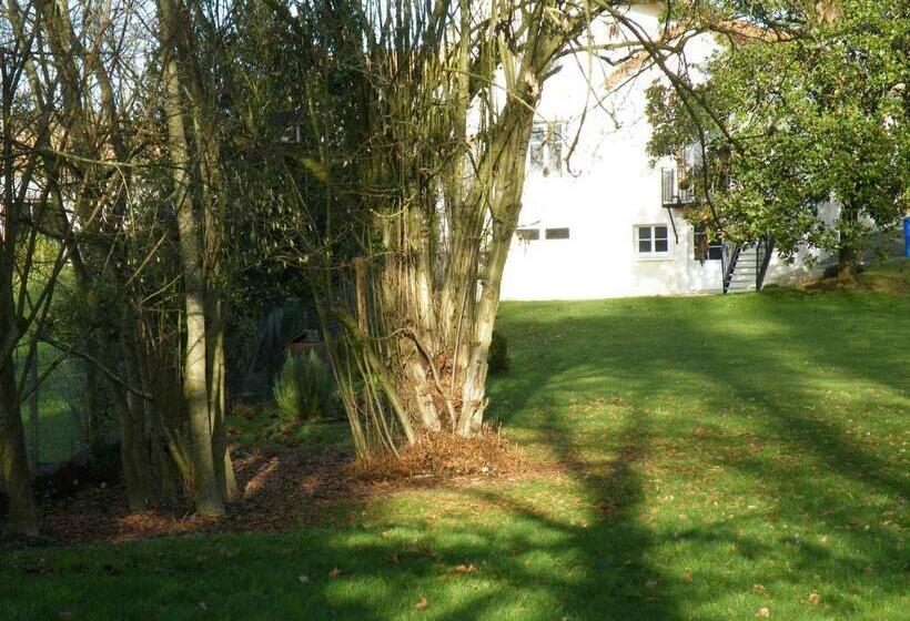 Bed and Breakfast La Villa Camille