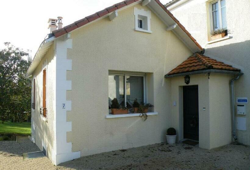 Bed and Breakfast La Villa Camille