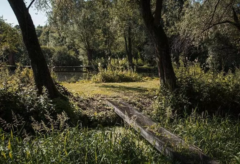 ベッドアンドブレックファースト Les Cabanes Des Marais