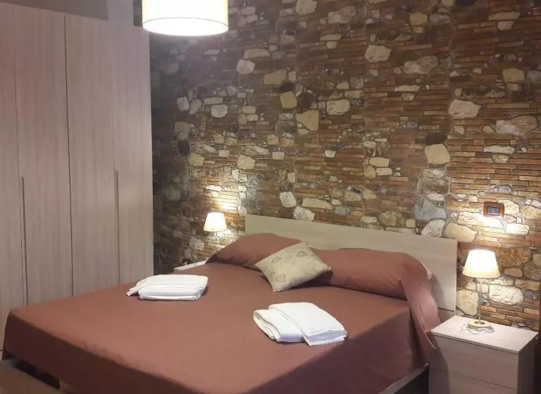 Aamiaismajoitus (B&B) Palazzo Conforti Tree House Resort