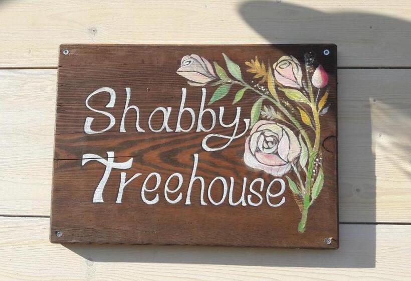 مبيت وإفطار Palazzo Conforti Tree House Resort