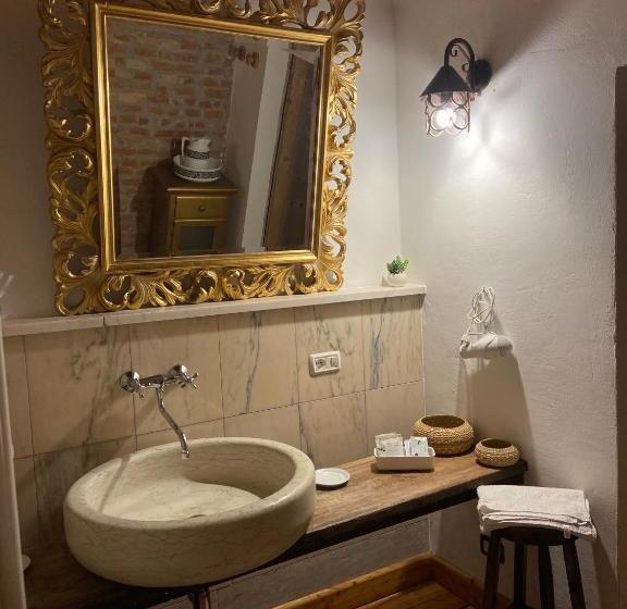 Dd Clara Bed And Breakfast