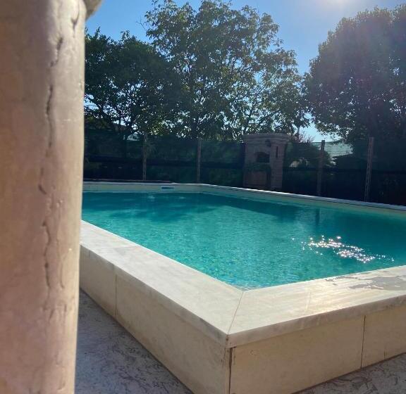 Dd Clara Bed And Breakfast