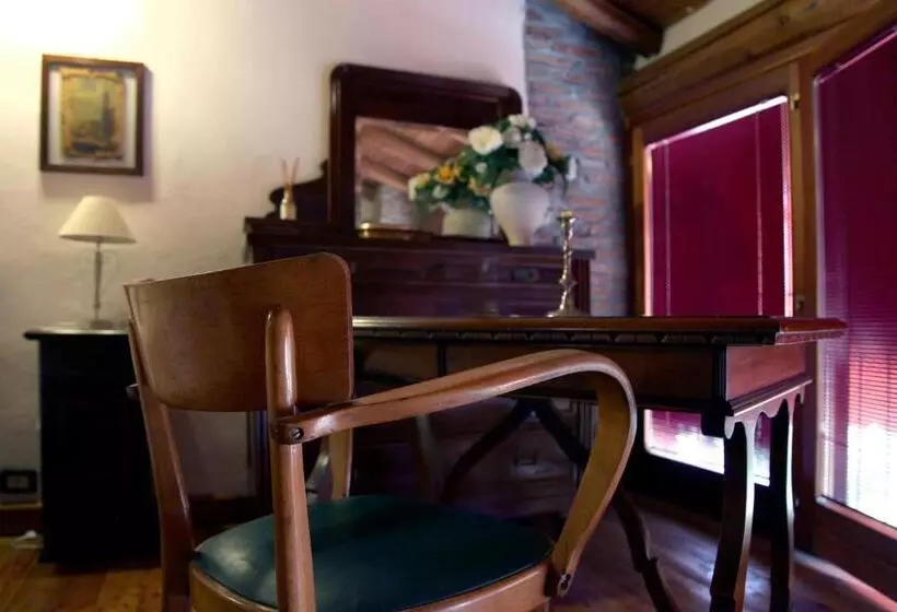 Dd Clara Bed And Breakfast