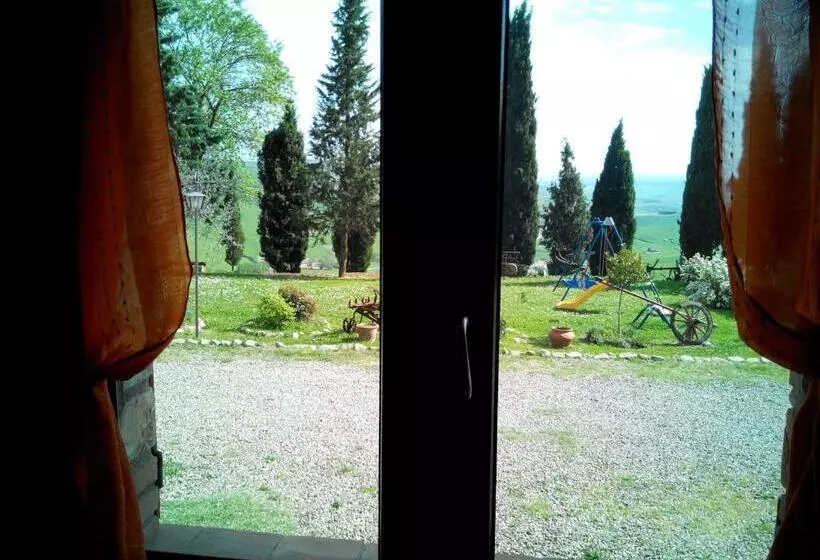 ホテル Agriturismo Collomici