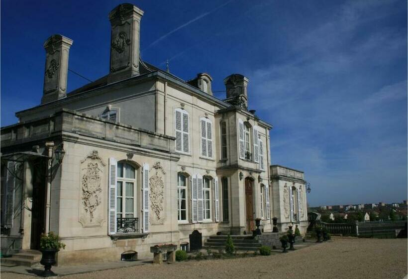 بنسيون Château Du Clos Mortier