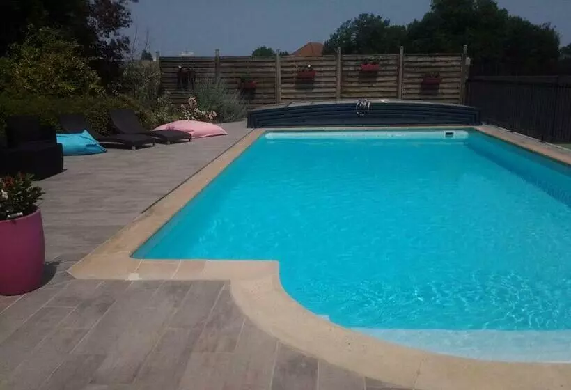 Majatalo Château Du Clos Mortier