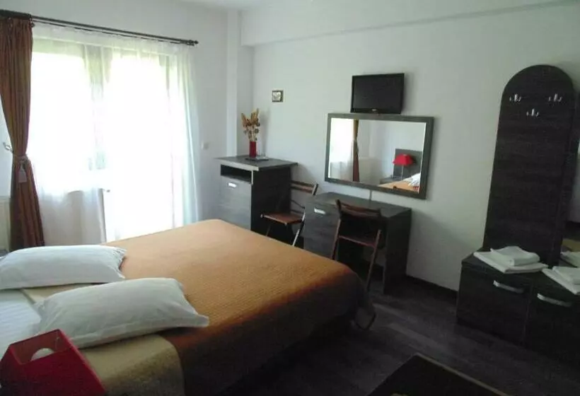 Majatalo Eden Maison