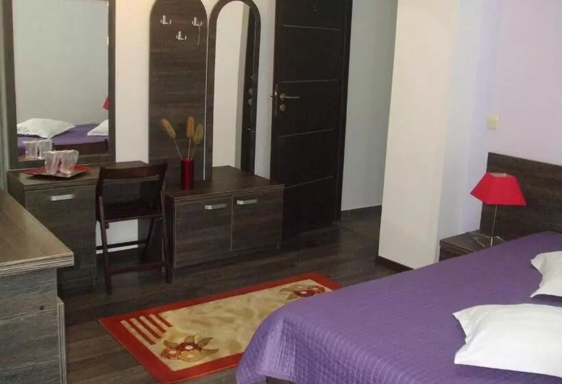 Majatalo Eden Maison