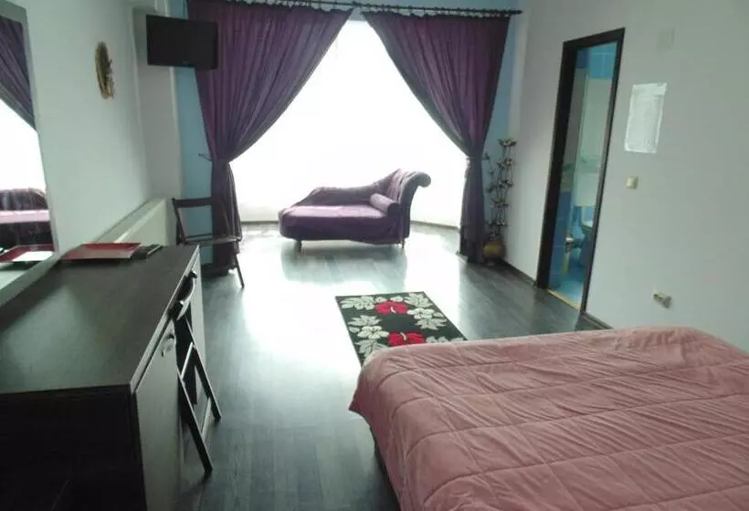 Majatalo Eden Maison