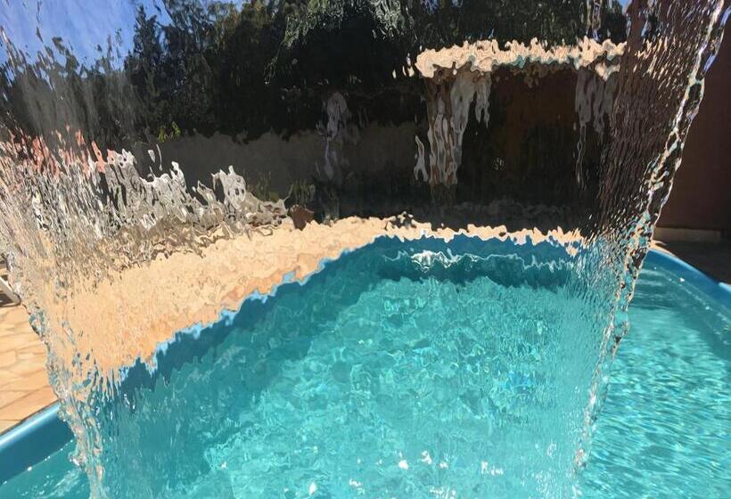 ペンション Pousada Pepalantus