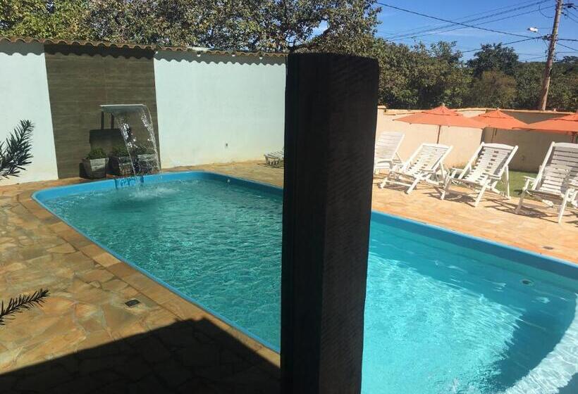 ペンション Pousada Pepalantus