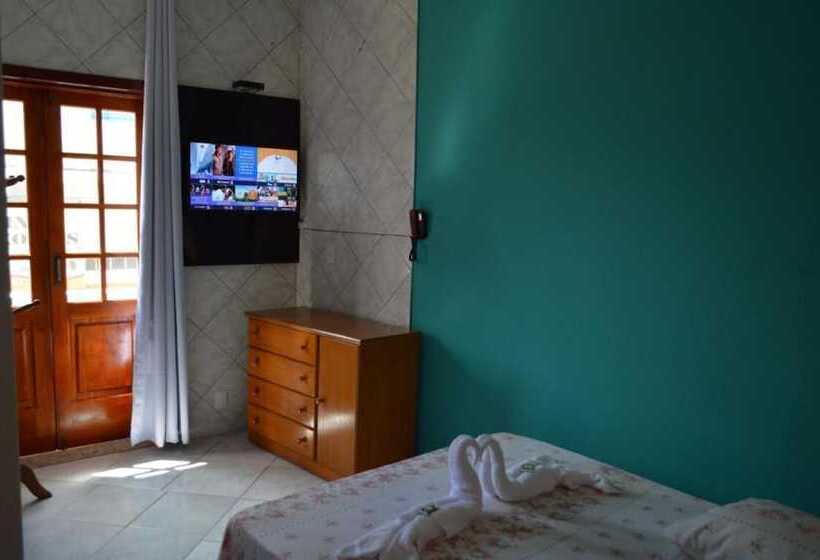 پانسیون Pousada Souza Reis