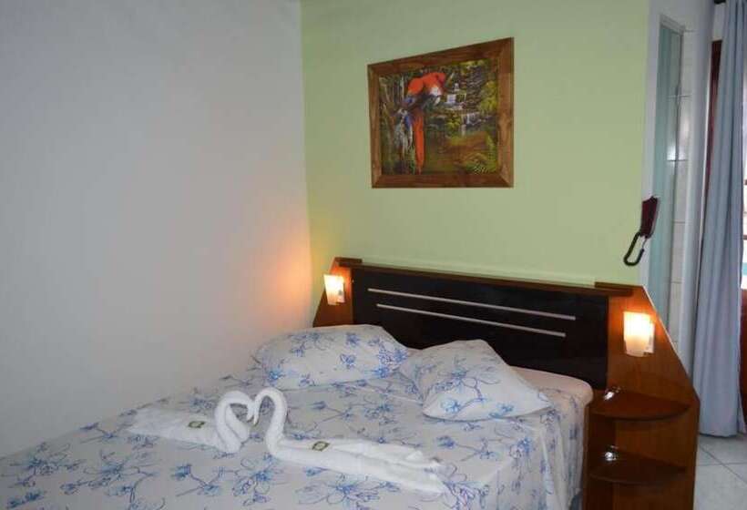 پانسیون Pousada Souza Reis