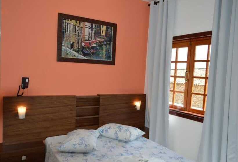 پانسیون Pousada Souza Reis