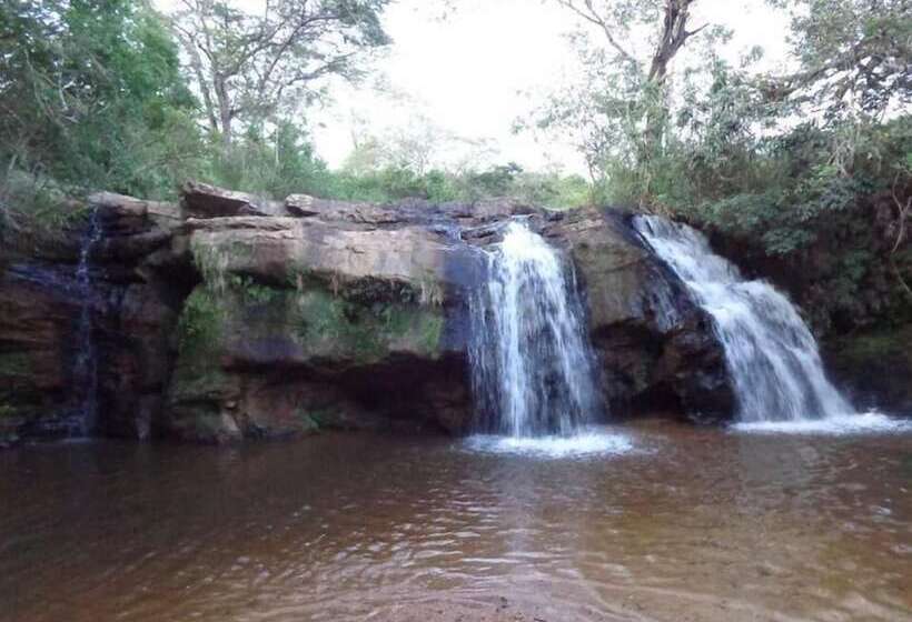 پانسیون Pousada Souza Reis