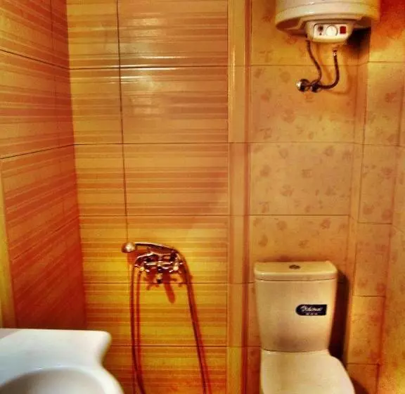 پانسیون Retro   19th Century Guest House