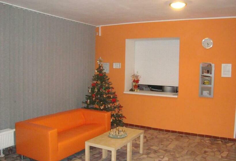 פנסיון Ubytovací Areál Rouchovany