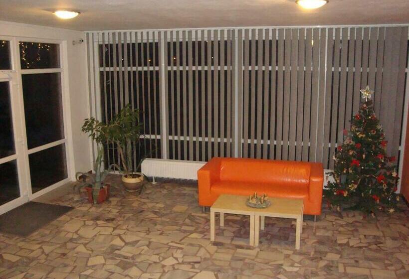 פנסיון Ubytovací Areál Rouchovany