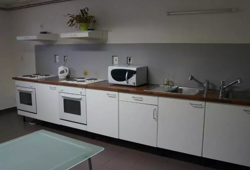 ペンション Ubytovací Areál Rouchovany