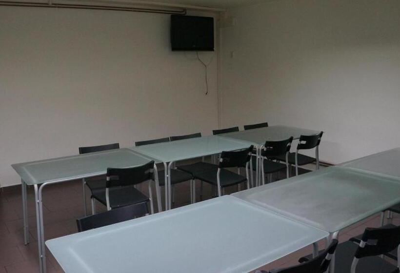 פנסיון Ubytovací Areál Rouchovany