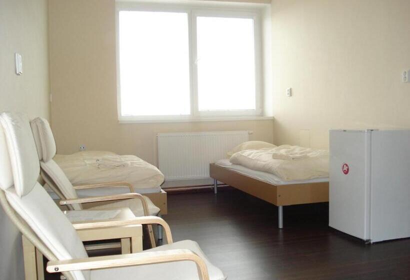 פנסיון Ubytovací Areál Rouchovany