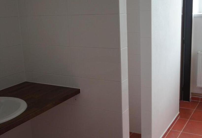 פנסיון Ubytovací Areál Rouchovany