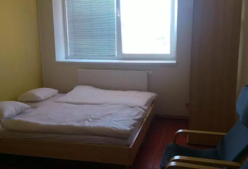 ペンション Ubytovací Areál Rouchovany