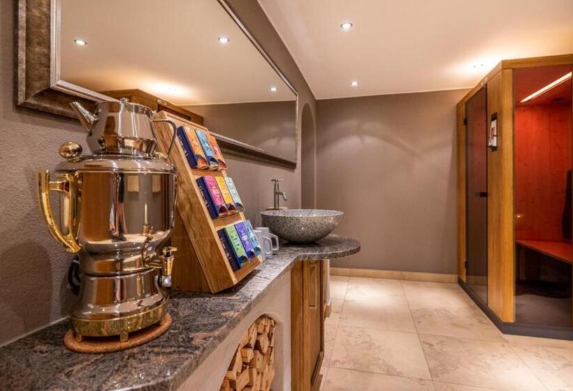 Aparthotel Jägerheim