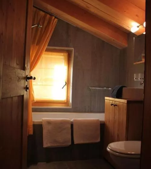 Aamiaismajoitus (B&B) Bnb Les Sapins Bleus