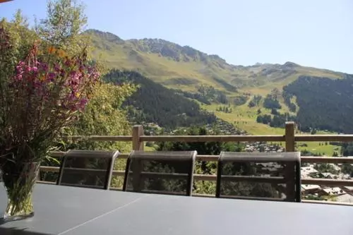 Aamiaismajoitus (B&B) Bnb Les Sapins Bleus