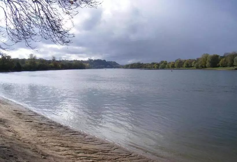 ベッドアンドブレックファースト Chambres D Hôtes Vignes Et Loire