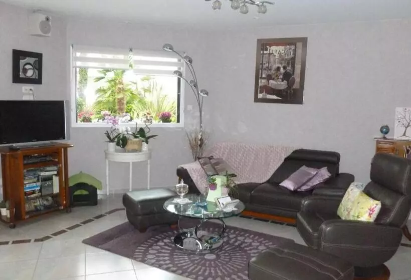 ベッドアンドブレックファースト Jardin Du Levant