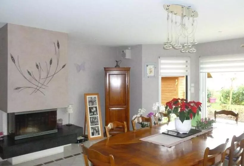 ベッドアンドブレックファースト Jardin Du Levant