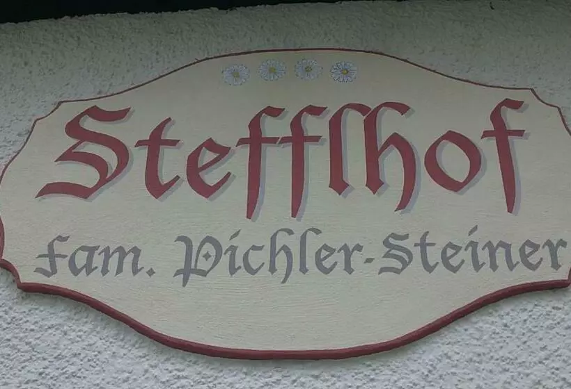 ホテル Ferienwohnung Am Baby & Kinderbauerhof Stefflhof
