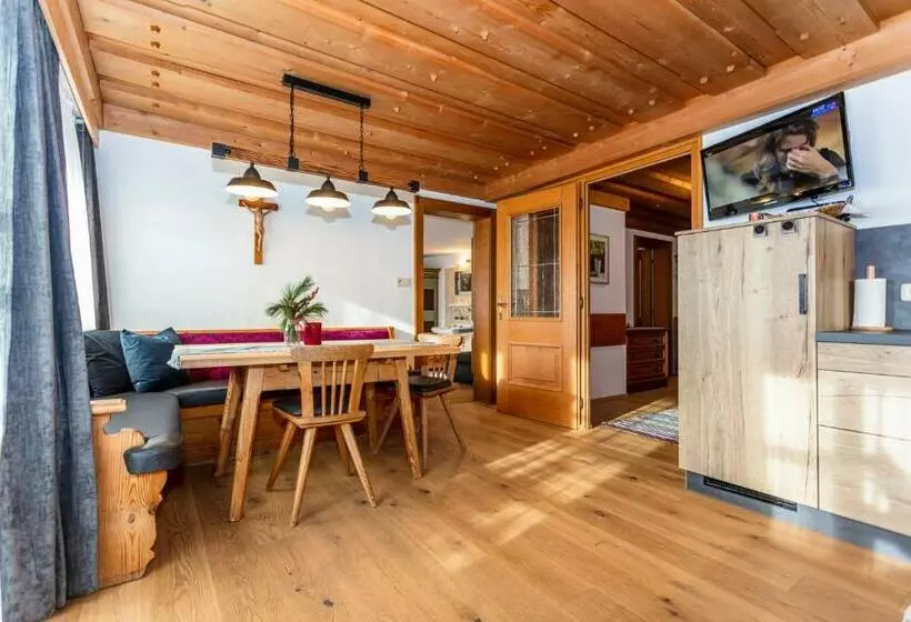 ホテル Ferienwohnung Am Baby & Kinderbauerhof Stefflhof
