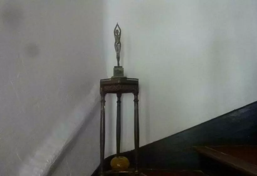 L Auberge Espagnole   Bed & Breakfast