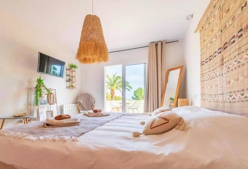 Majatalo Guesthouse Villa Altea