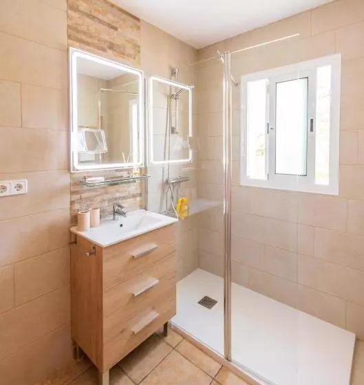 Majatalo Guesthouse Villa Altea