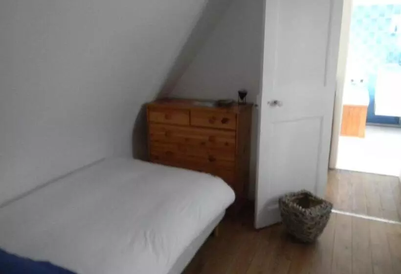 Majatalo à L Approche De La Mer